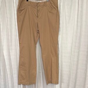 Magellan Outdoors Tan Chinos Classic Style